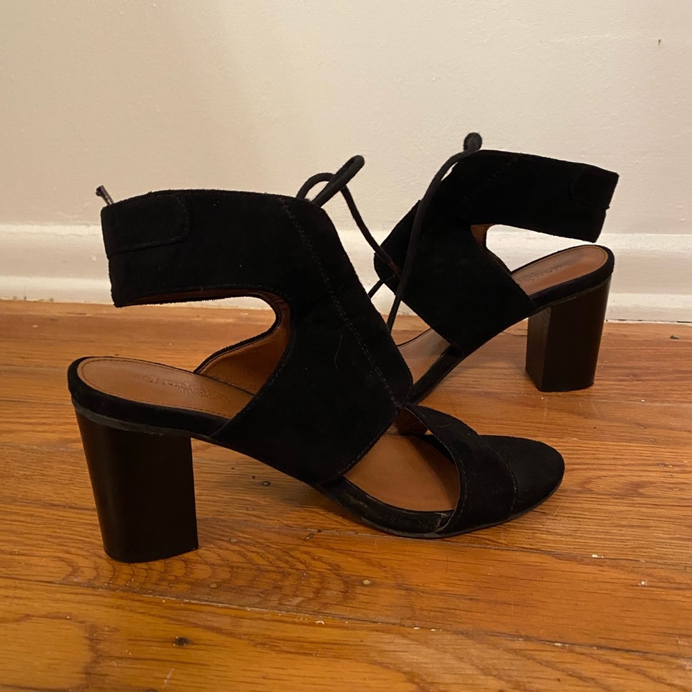 Black Charlotte Russe Heels